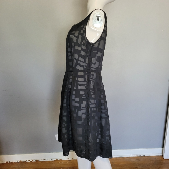 Teenflo Geometric Overlay Dress, VGUC, Size 8 - Picture 4 of 6